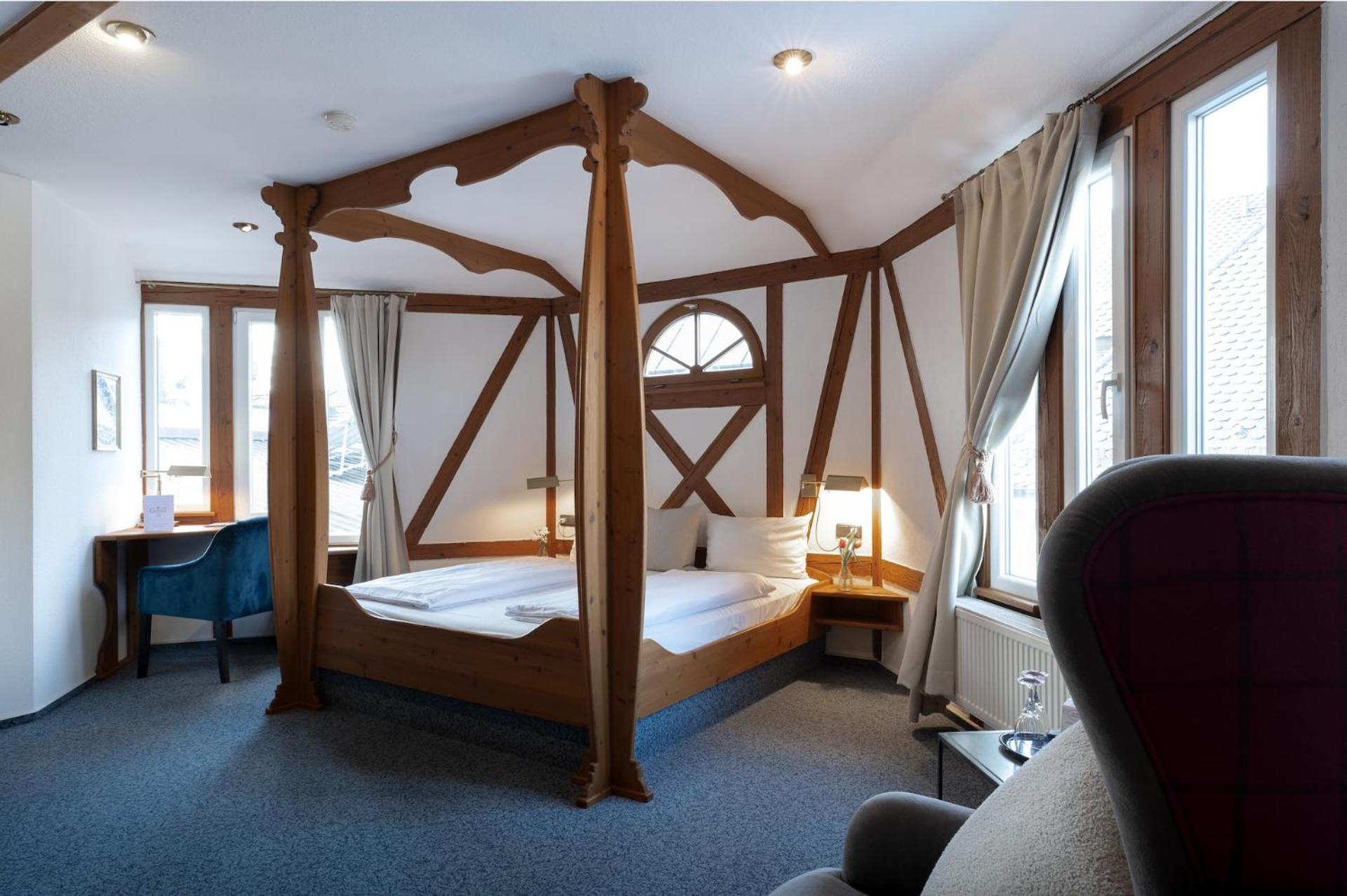 Landhotel 3Kronen Адельсдорф Экстерьер фото
